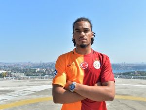 Denayer Ve Cavanda’ya Milli Müjde