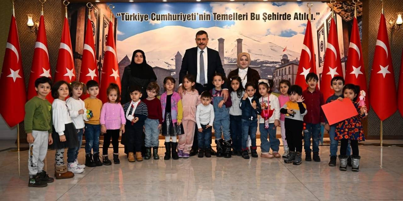 Vali Çiftçi’den 23 Nisan Mesajı