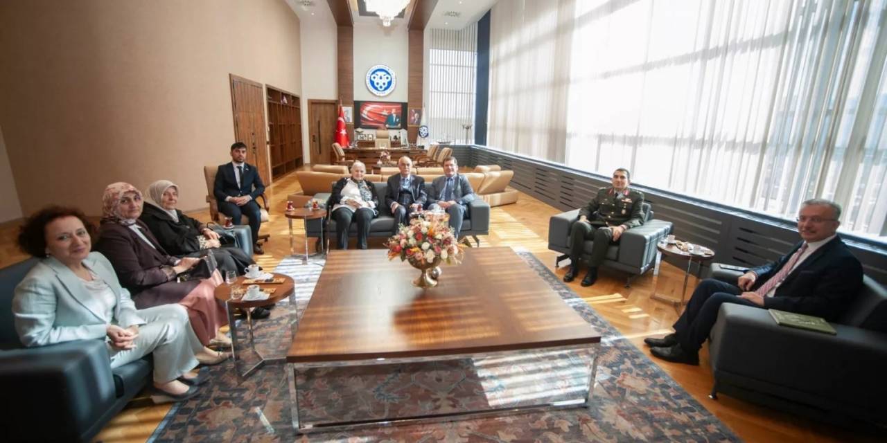 Karabekir, Rektör Levent’i Ziyaret Etti