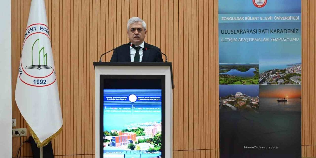 Zbeü’de 1. Uluslararası Batı Karadeniz İletişim Araştırmaları Sempozyumu Başladı