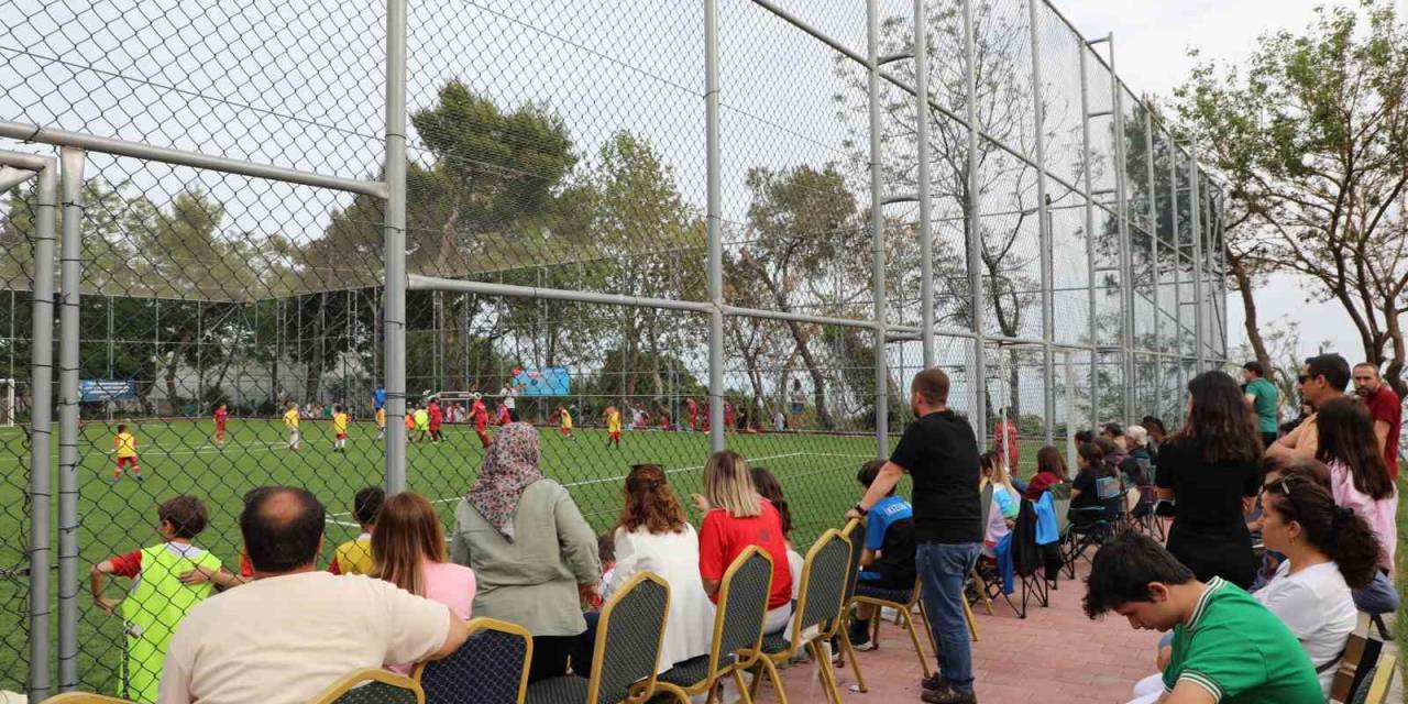 23 Nisan Futbol Turnuvası Heyecan Kattı