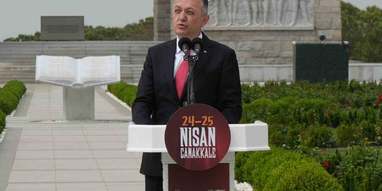 Çanakkale Kara Savaşları’nın 109. Yıl Dönümü Etkinlikleri Şehitler Abidesi’nde Törenle Başladı