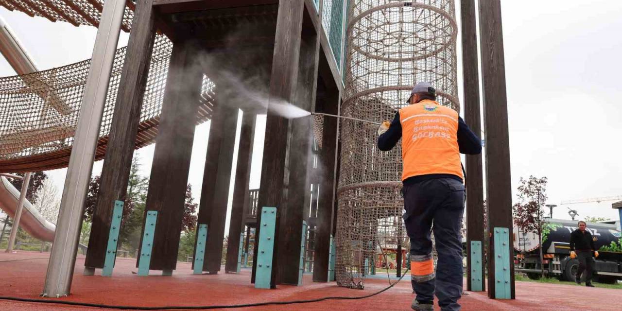 Gölbaşı’nda Park Ve Bahçelere Bahar Bakımı