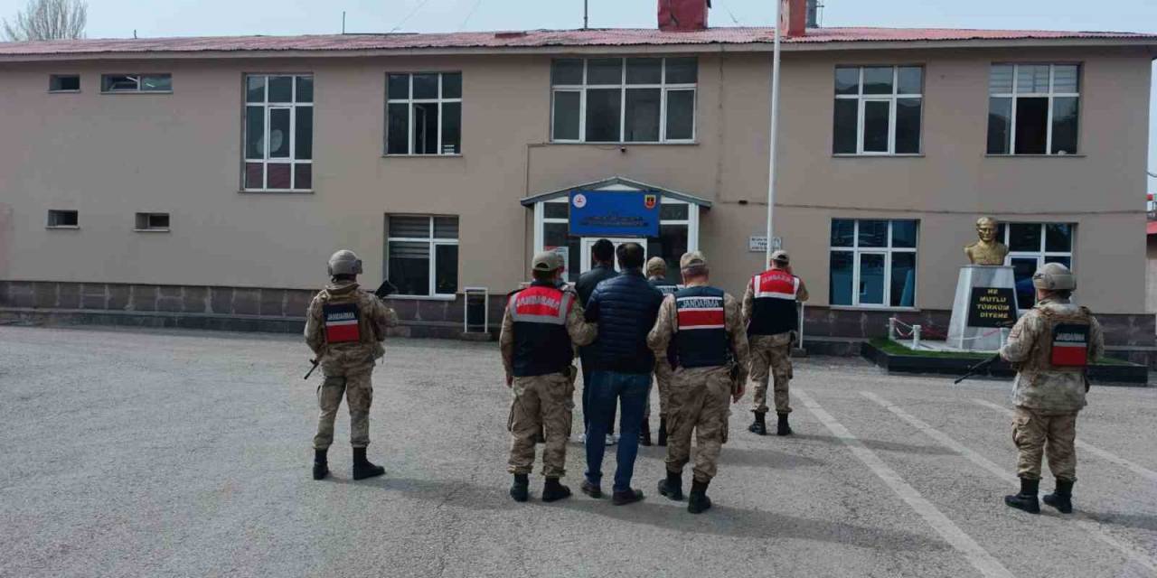 Jandarmadan Kaçamadılar