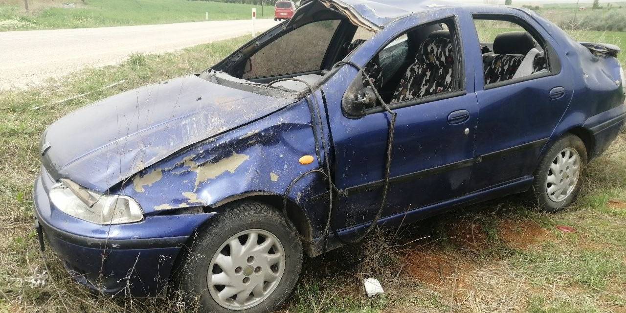 Virajı Alamayan Otomobil Takla Attı, Anne Ve Kızı Yaralandı