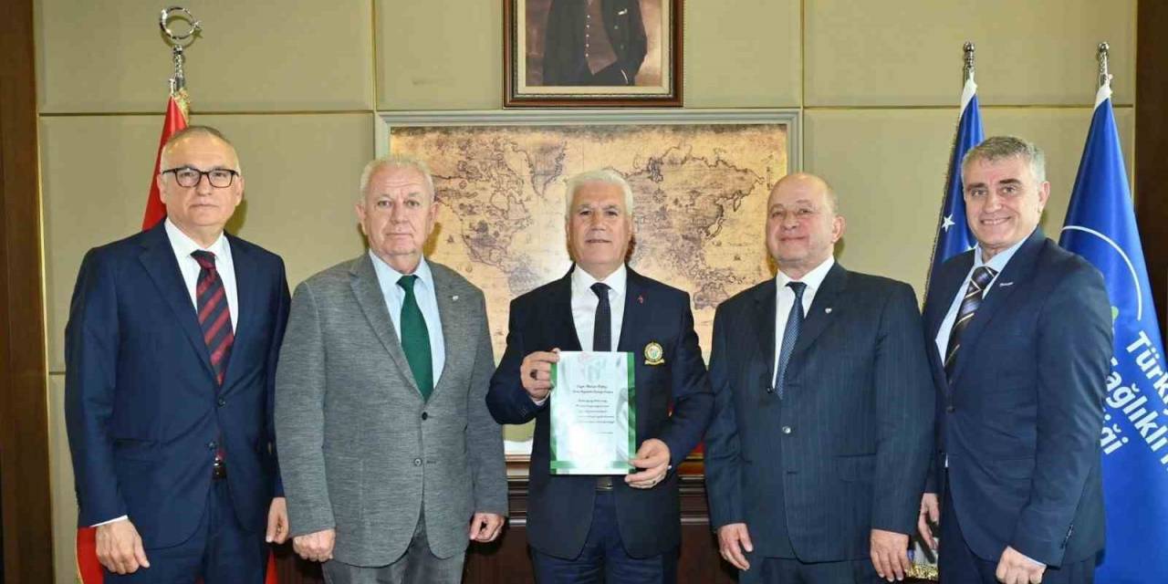 Bursa Büyükşehir Belediye Başkanı Mustafa Bozbey, Bursaspor Divan Kurulu İle Görüştü