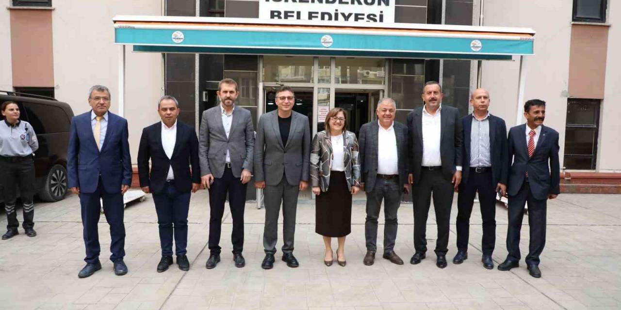 Gaziantep Büyükşehir Belediyesi, İskenderun’da Sahaya İndi