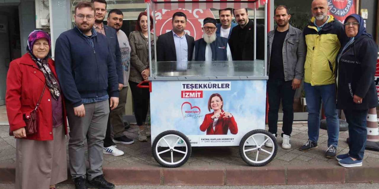 Sözünü Aldığı Pamuk Şeker Arabasına Kavuştu: Mutluluğu Gözlerinden Okundu