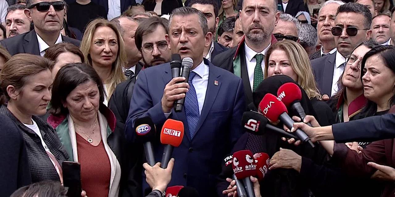 Chp Lideri Özel, Çorlu Tren Kazası Davasından Sonra Açıklamalarda Bulundu