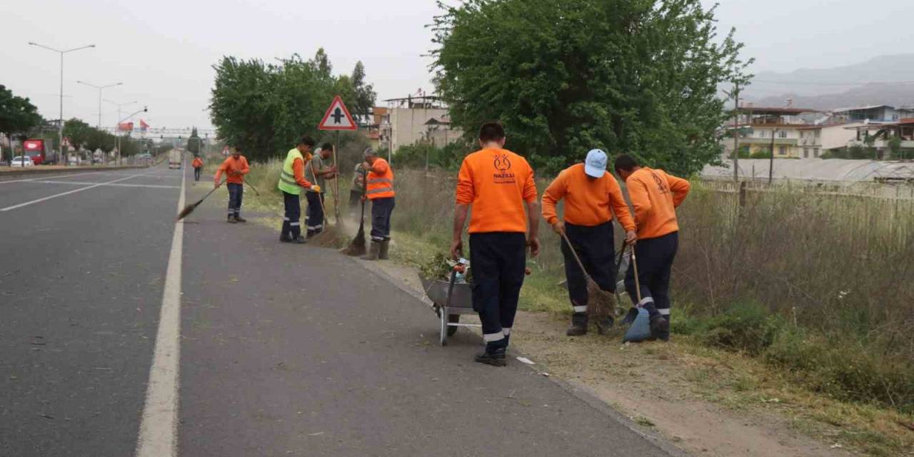 Nazilli Karayolu Temizlendi