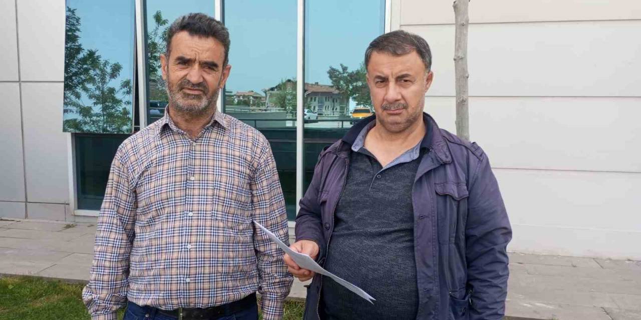 Koyunun Kafa Attığı Yetiştirici Yaralandı