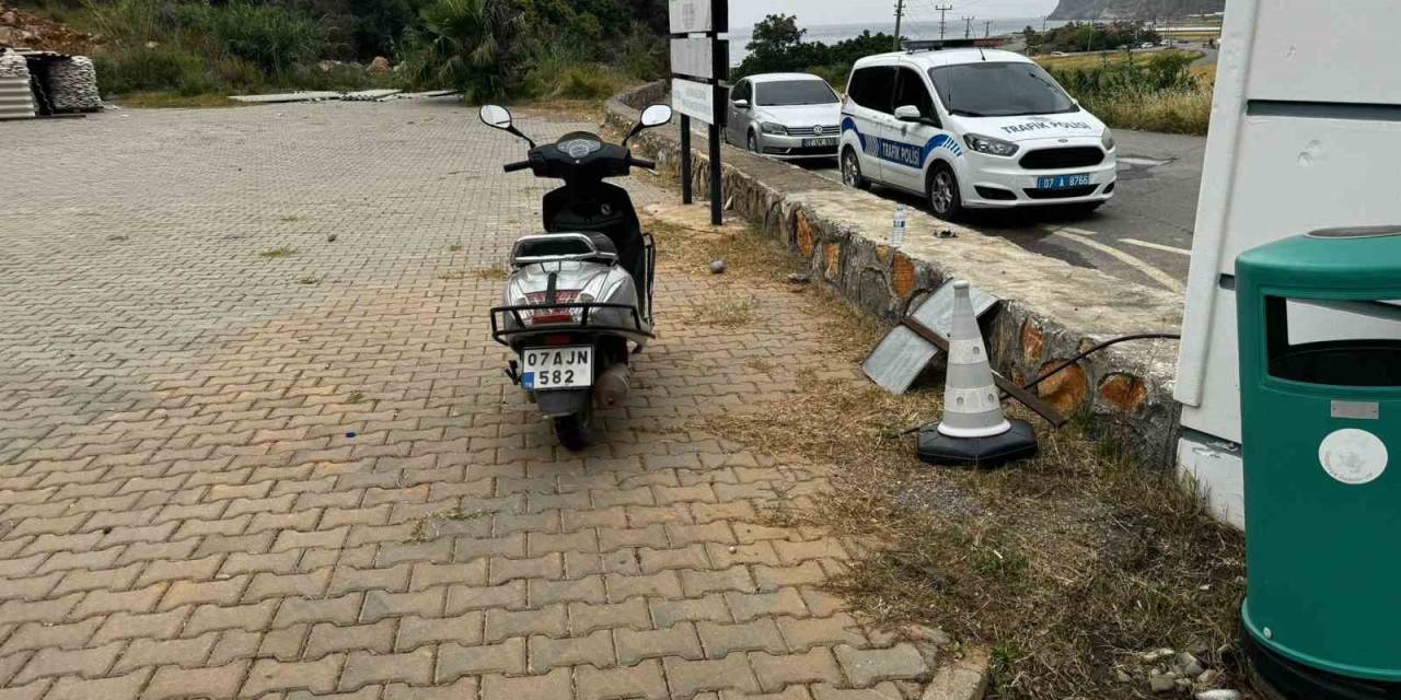 Motosiklet Kazasında 2 Kişi Yaralandı