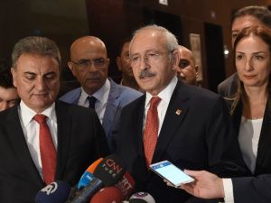 Chp Lideri Kılıçdaroğlu’ndan Gazeteci Ahmet Hakan’a Yönelik Saldırı Hakkında Açıklama