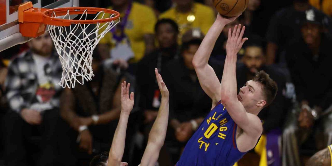 Nuggets, Lakers’ı Yenerek Seriyi 3-0 Yaptı