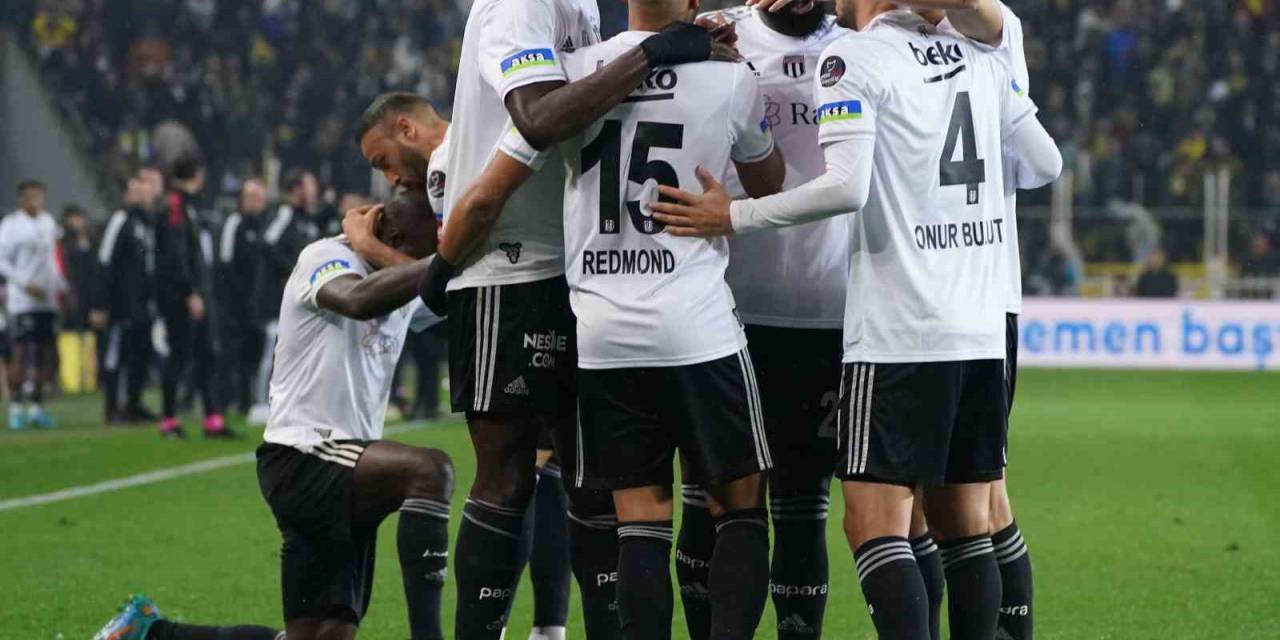 Beşiktaş’ta Derbi Öncesi 4 Sakat, 1 Cezalı