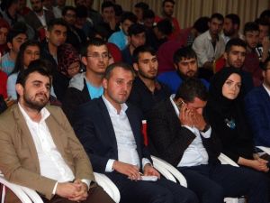 Genç Milletvekili Erkan Kandemir Gençler İle Buluştu