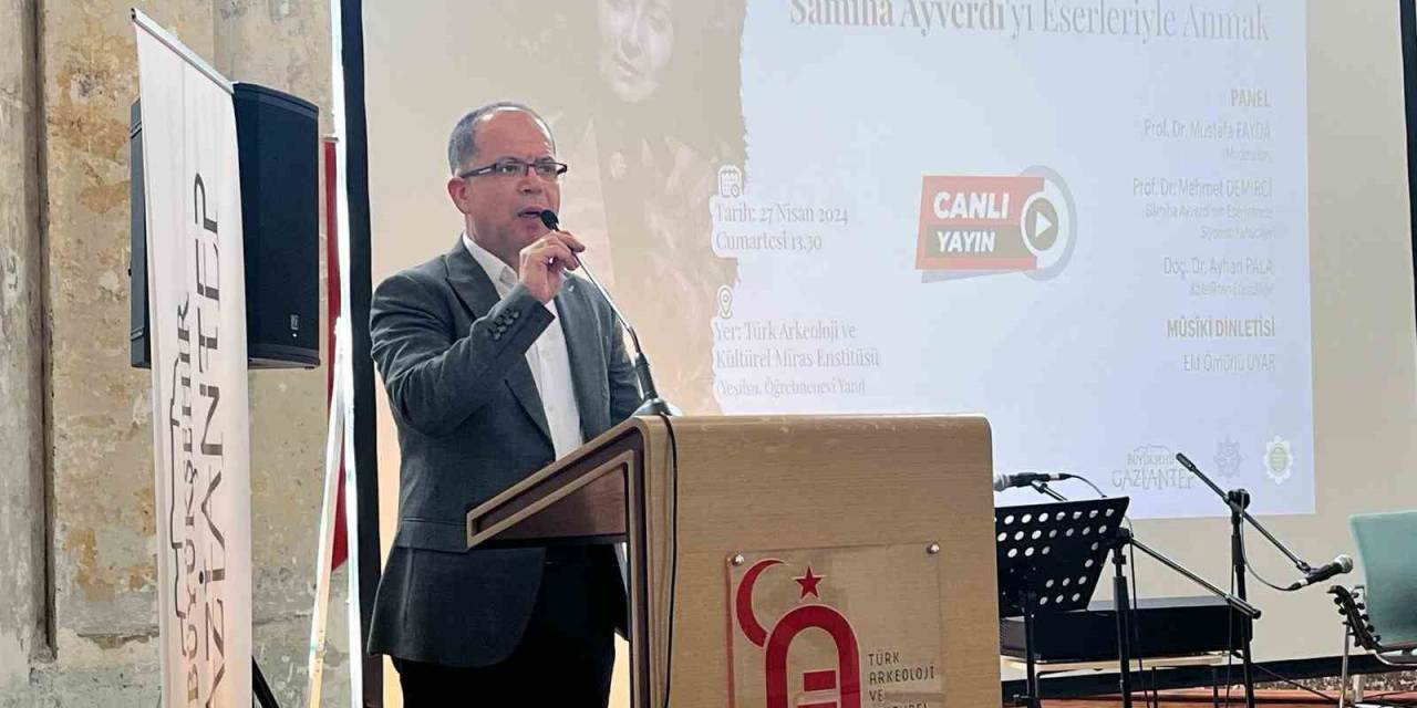 Yazar Samiha Ayverdi Eserleriyle Anıldı