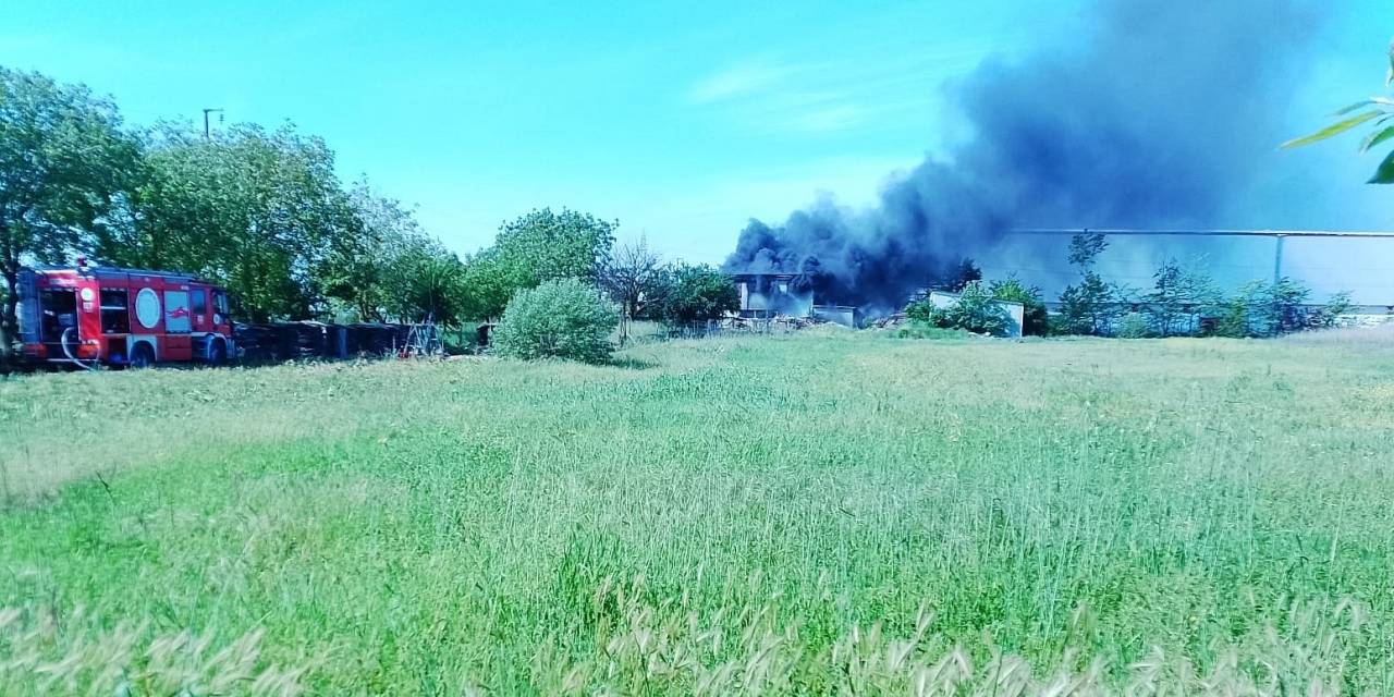 Tekirdağ’da Fabrikada Korkutan Yangın