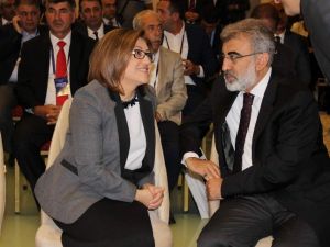 Enerji Ve Tabii Kaynaklar Eski Bakanı Taner Yıldız: