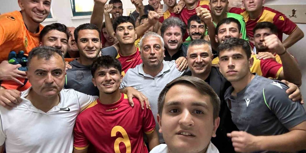 Yeni Malatyaspor U19 Takımı Ligde Kaldı