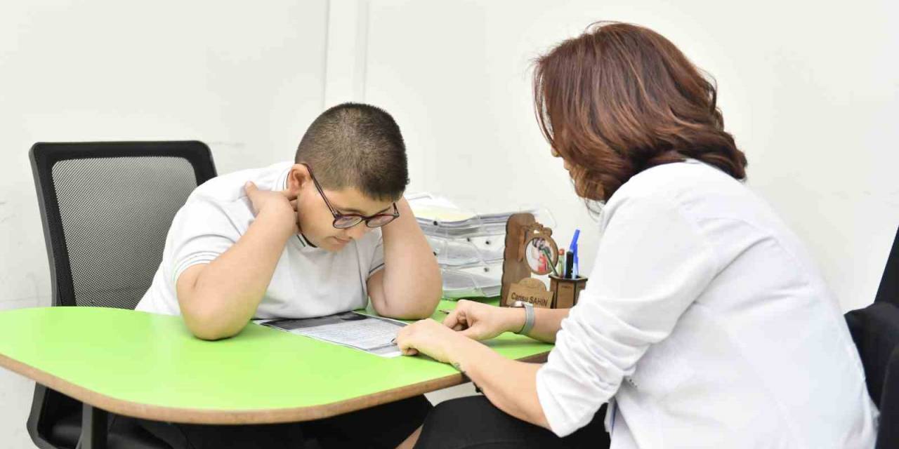 Özel Çocuklara Umut Oluyorlar