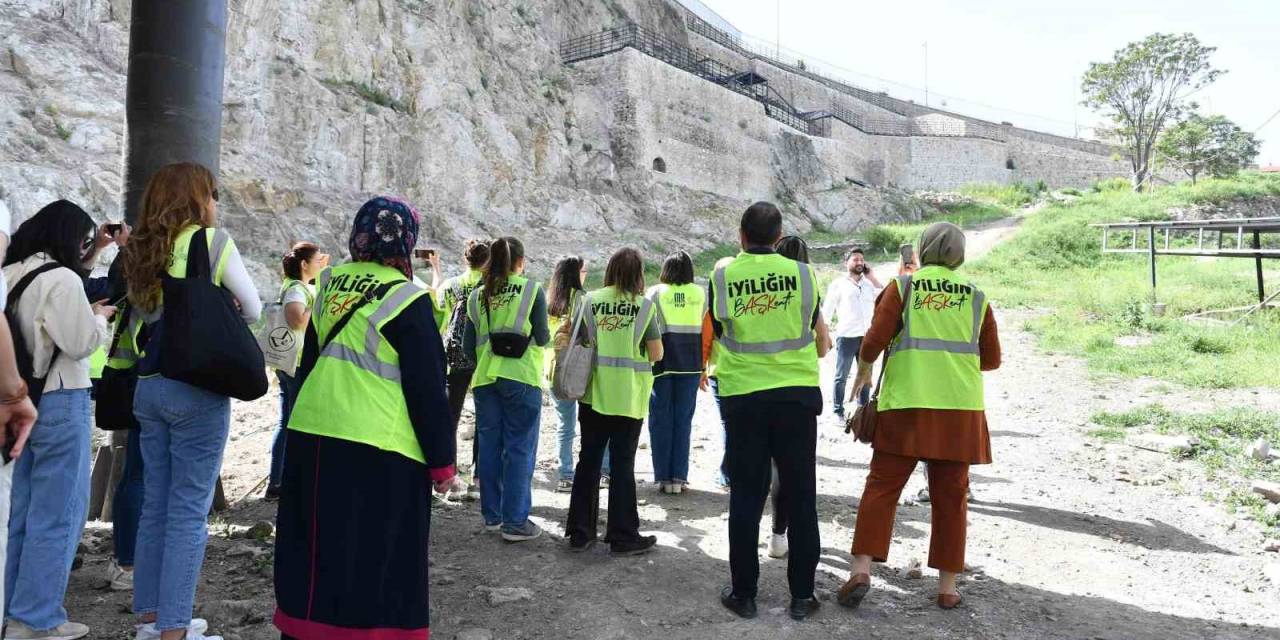 Ankara Büyükşehir Belediyesi’nin ‘Miras Şantiye Gezileri’ Devam Ediyor