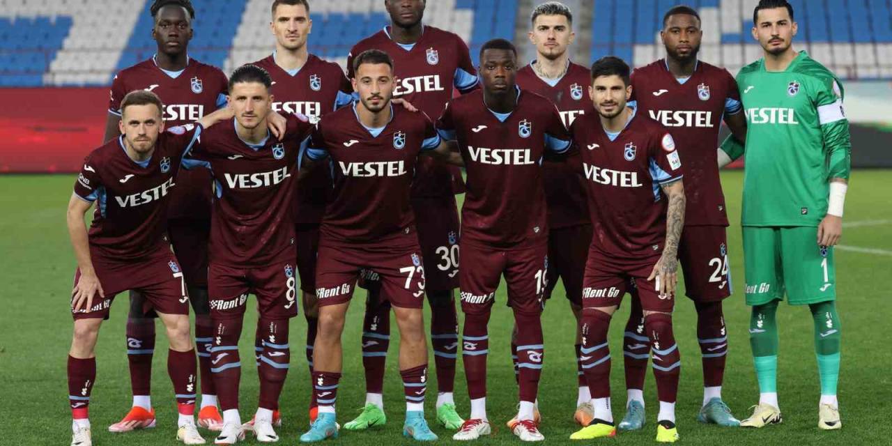 Trendyol Süper Lig: Trabzonspor: 0 - Gaziantep Fk: 2 (İlk Yarı)