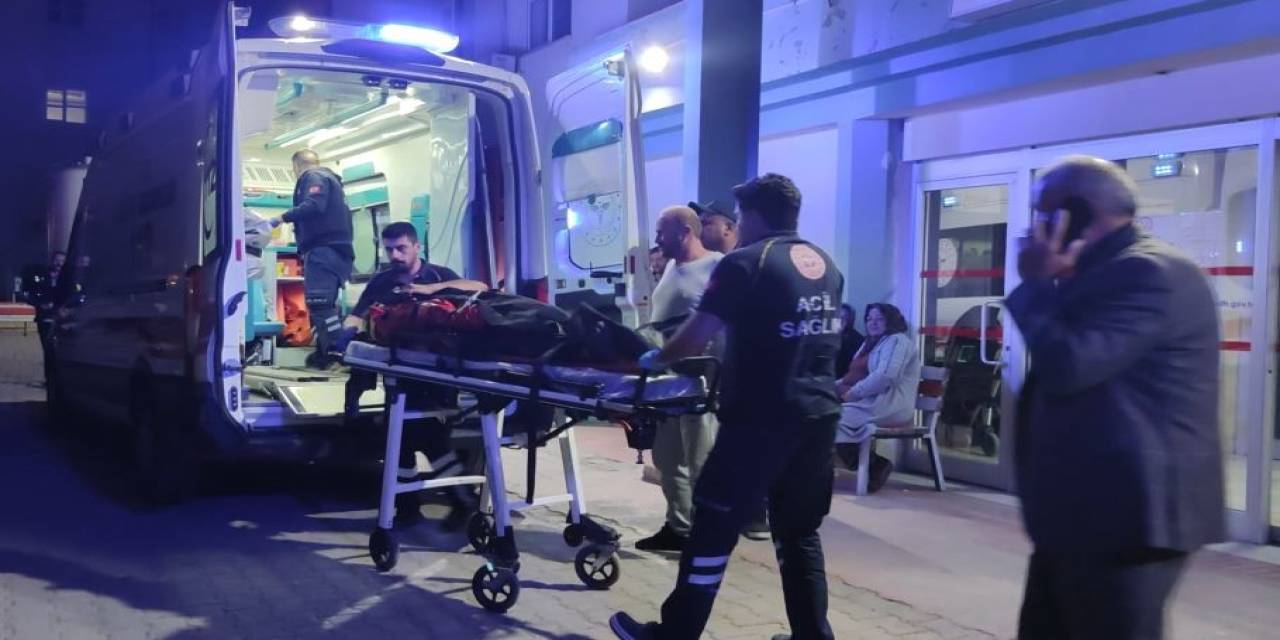 Sivas’ta Traktör Devrildi: 1 Ölü, 1 Yaralı