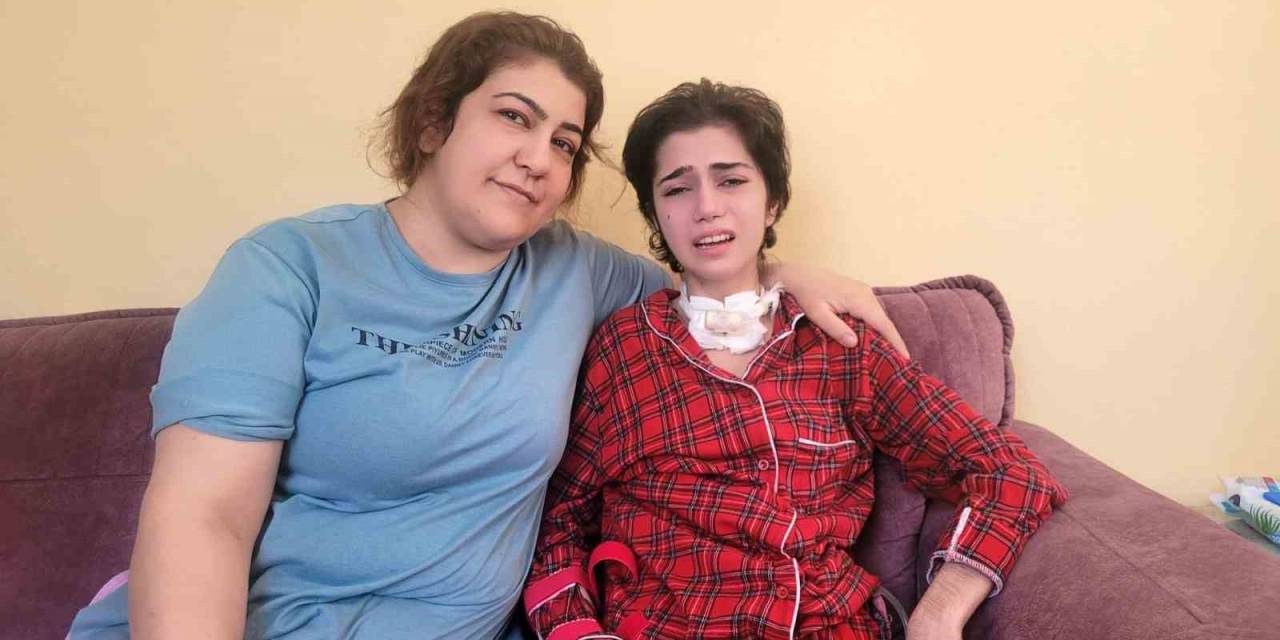 Hayali Hostes Olmaktı Trafik Kazası Hayatını Kararttı