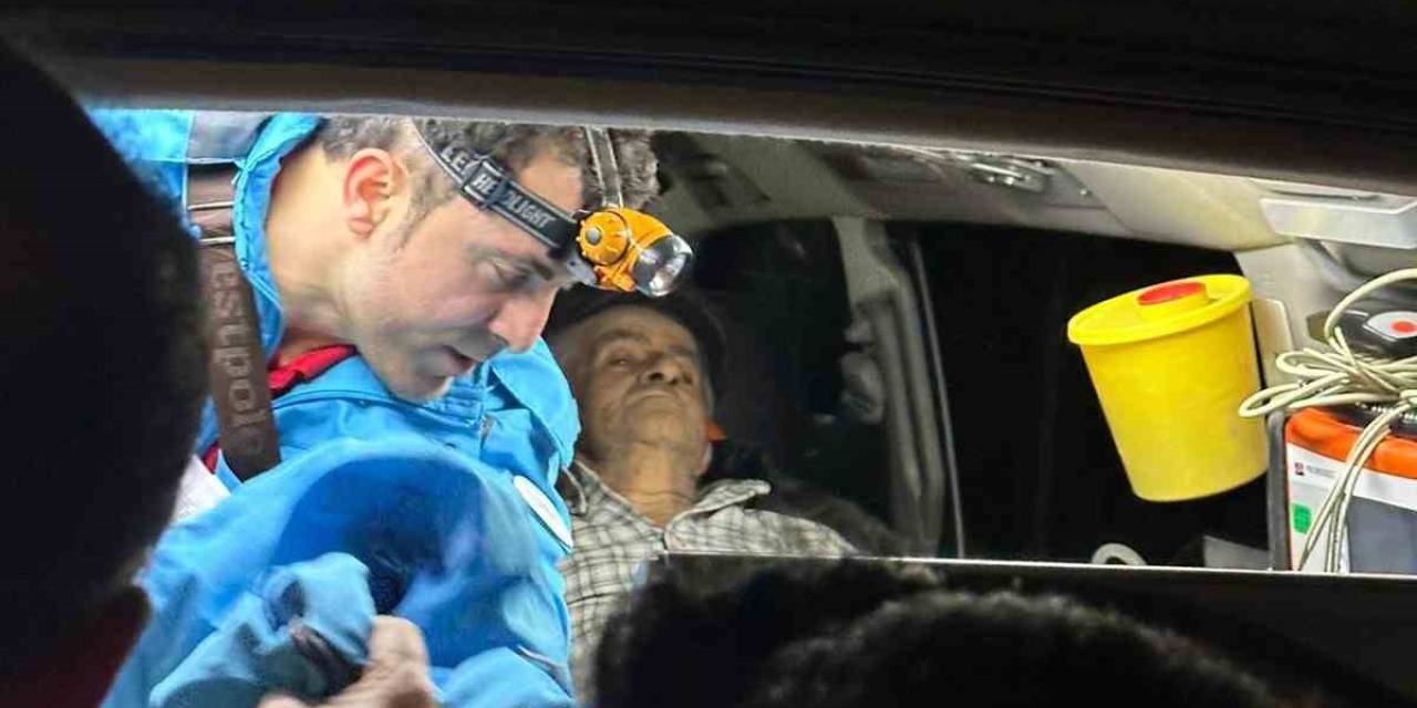 Çiriş Otu Toplarken Kaybolan Yaşlı Adam 15 Saat Sonra Bulundu