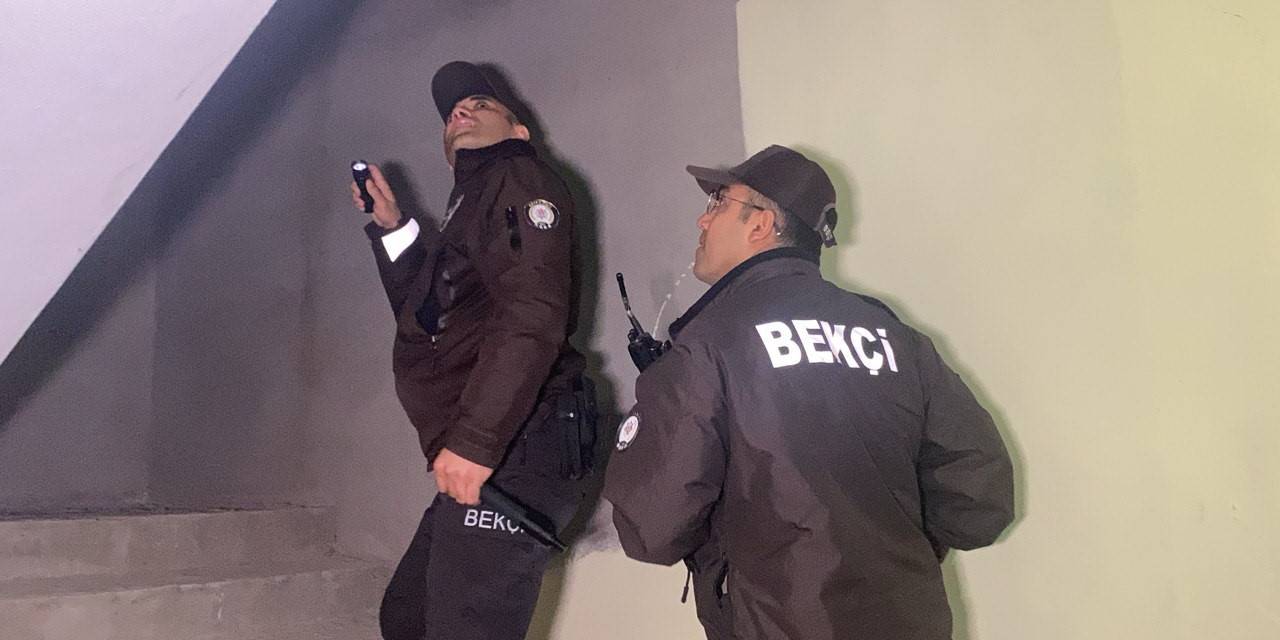 Kimsenin Evde Olmadığı Anda Hırsızlık Yapıp Kayıplara Karıştı