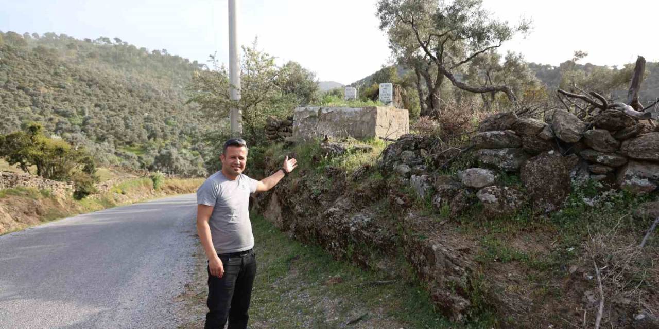 Bu Mezarlar Görenleri Şaşırtıyor, Sebebini Öğrenenler İse Takdir Ediyor