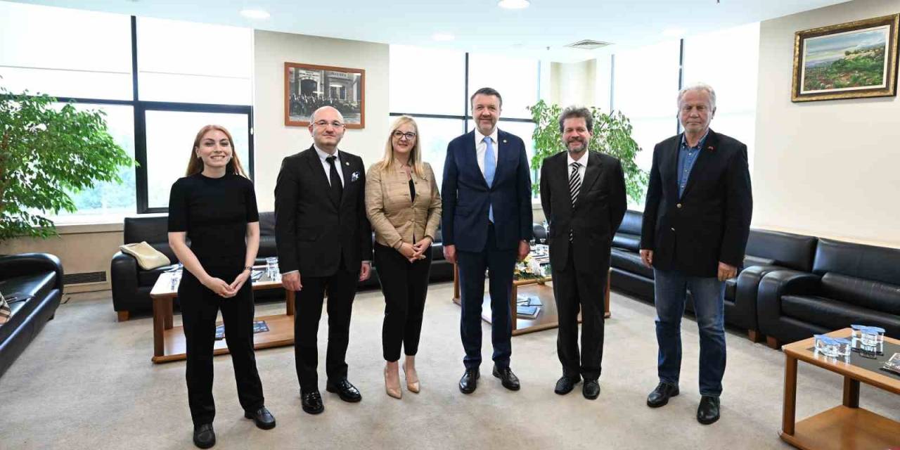 Btso Başkan Yardımcısı Cüneyt Şener: “Kuzey Makedonya İle Ticarette Önemli Fırsatlara Sahibiz”