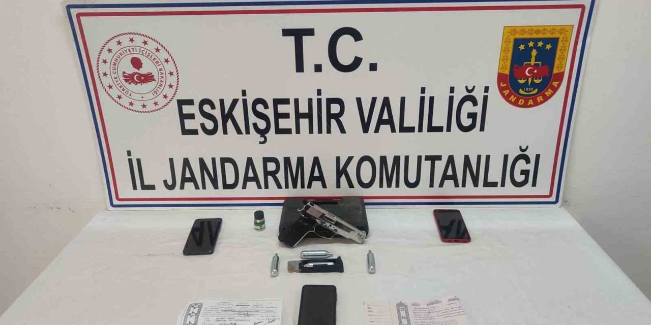 Tefecilik Yapan 3 Şahıs Jandarma Operasyonuyla Yakalandı