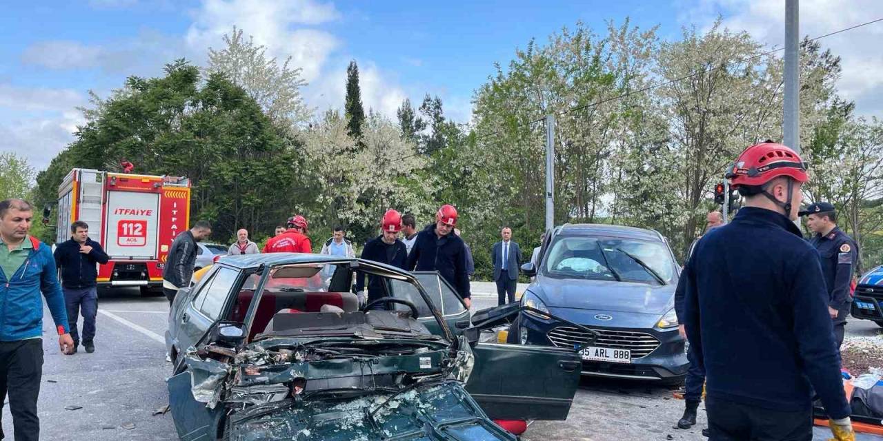 Balıkesir’de Trafik Kazası: 1 Ölü 5 Yaralı
