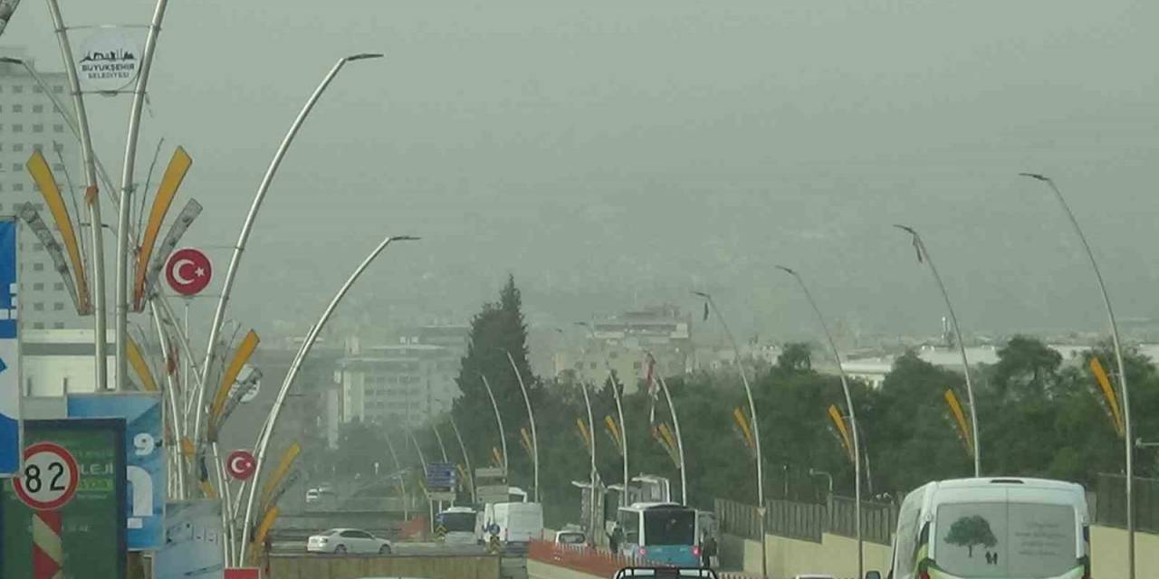 Şanlıurfa’da Toz Taşınımı Etkili Oldu