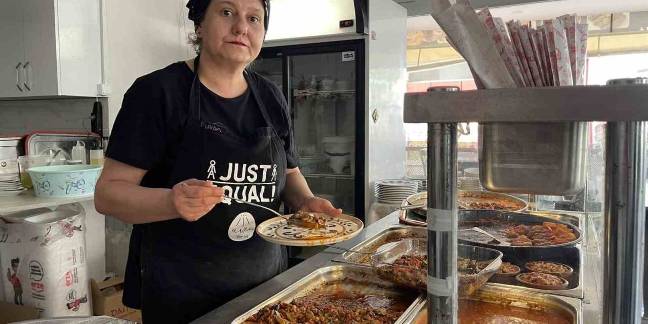 Gastronomi Şehrinin Yöresel Lezzetleri, Depremzede Kadınların Elinde Sofralara Taşınıyor