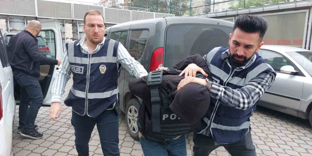 Banyoda Karısını Öldüren Koca Adliyeye Sevk Edildi