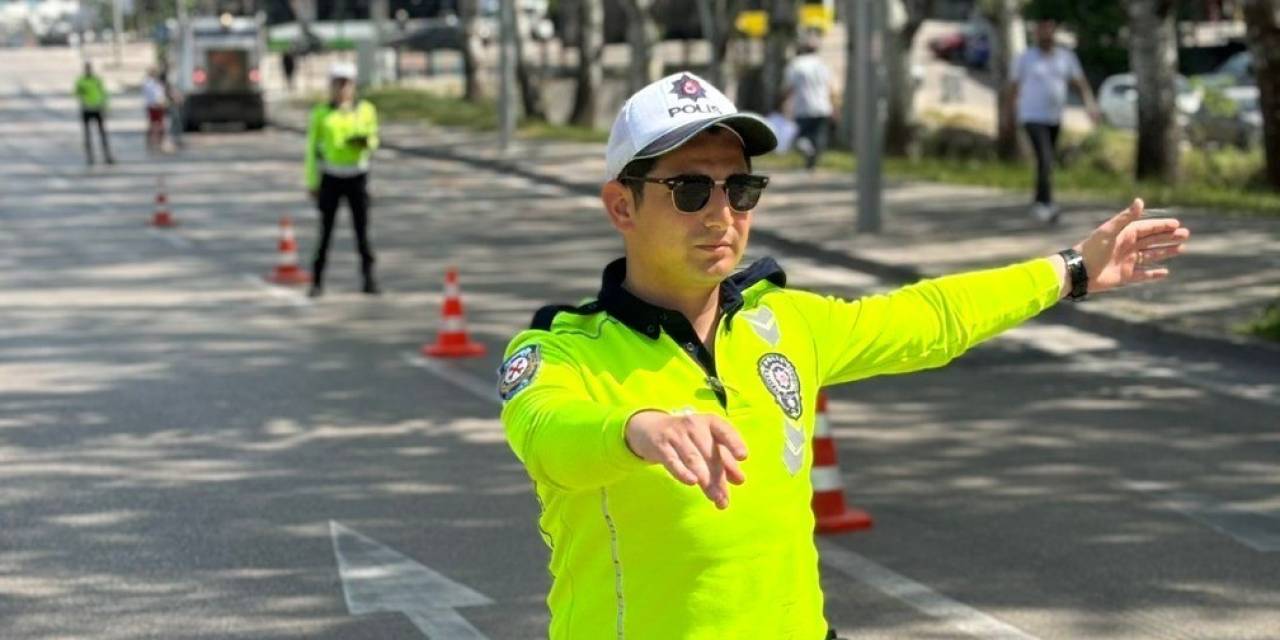 Bursa Polisi Trafik Canavarlarına Geçit Vermedi