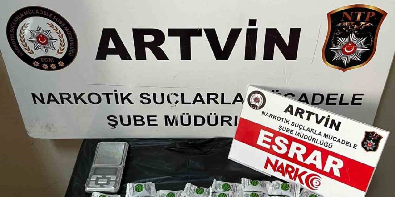 Şeker Kutusundan Esrar Çıktı