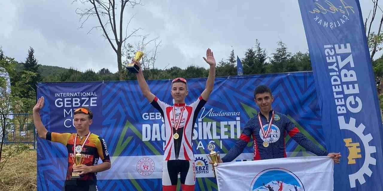 Spor A.ş. Sporcularından Mtb Cup C3’te 3 Madalya