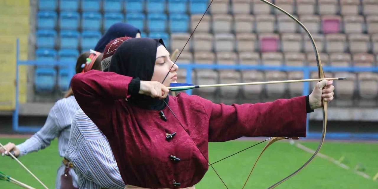 Geleneksel Türk Okçuluğu Grup Müsabakaları Karabük’te Sona Erdi