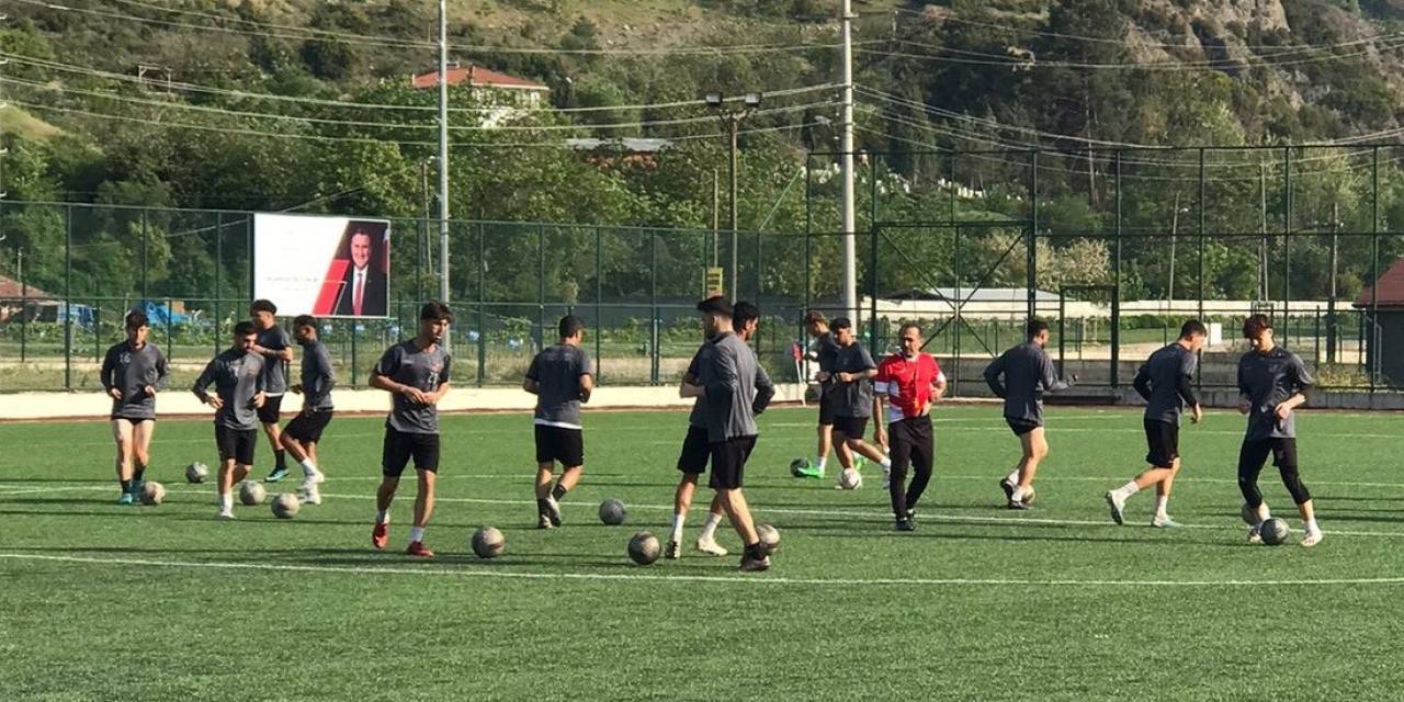 1969 Bilecik Spor Kulübü Hafta Sonu Oynayacağı Maçın Hazırlıklarına Başladı