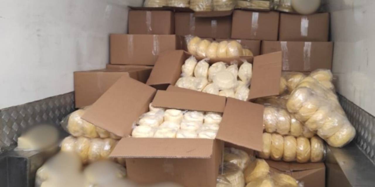 Kars’ta Pazara Arzı Olmayan Yağ Ve Peynir Ele Geçirildi