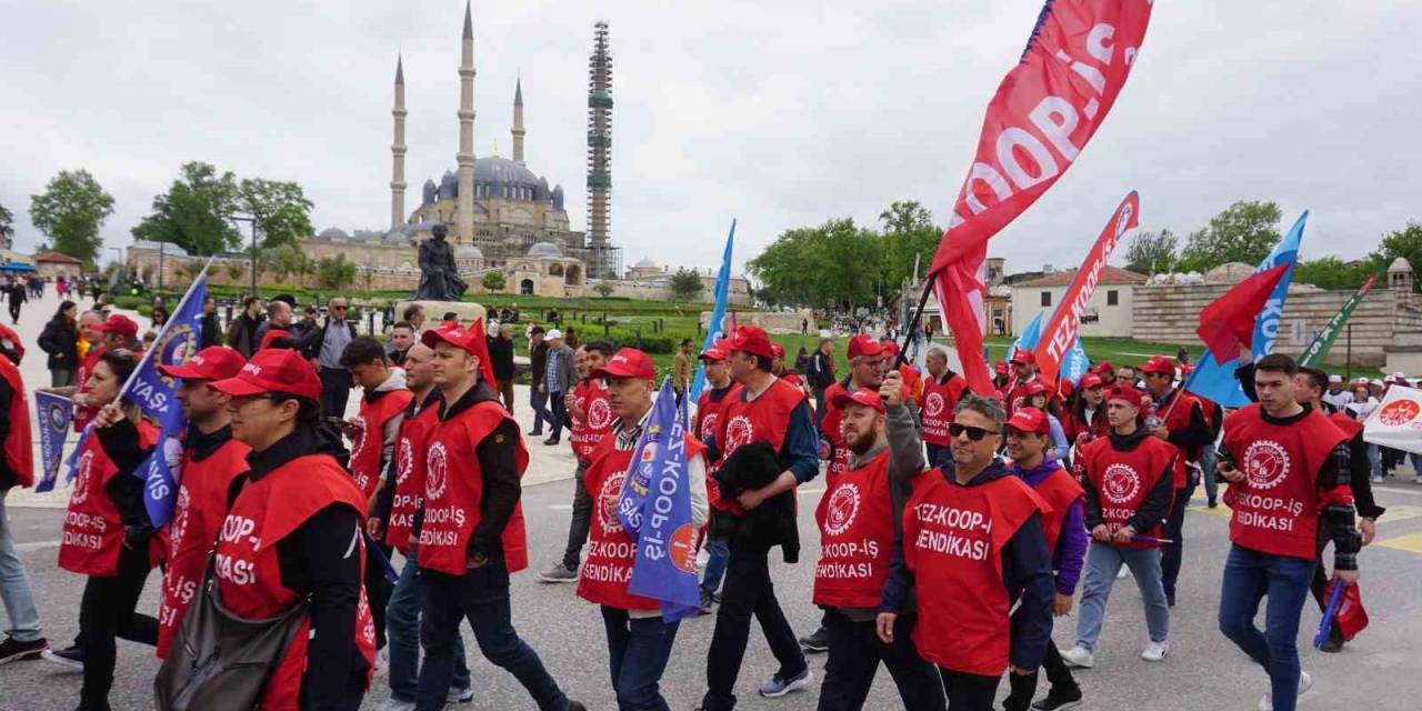 Edirne’de 1 Mayıs İşçi Bayramı Coşkuyla Kutlandı