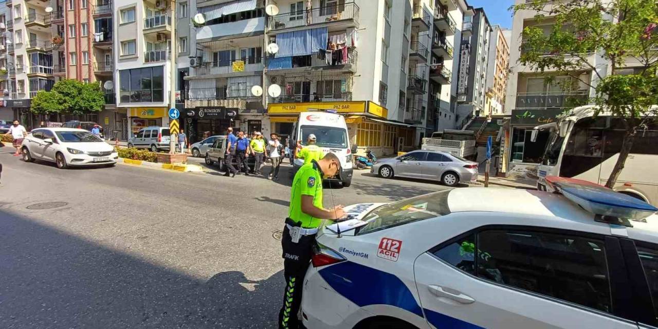 Motosikletle Otomobil Çarpıştı: 1 Yaralı