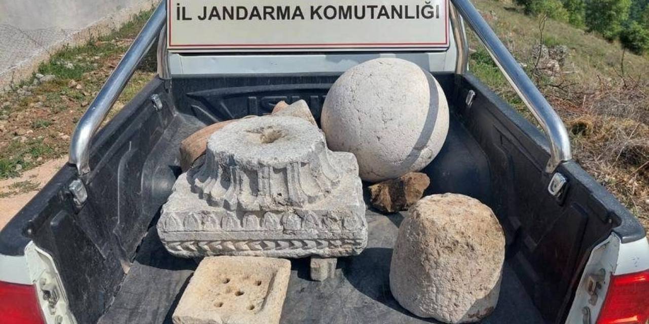 Amasya’da 5 Tarihi Eser Ele Geçirildi