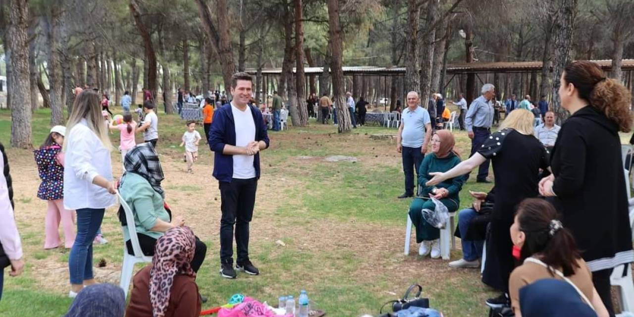 Başkan Tatık, 1 Mayıs’ı Personeli Ve Aileleriyle Birlikte Kutladı