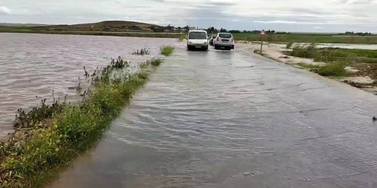 Şanlıurfa’da Tarım Arazileri Sel Suları Altında Kaldı