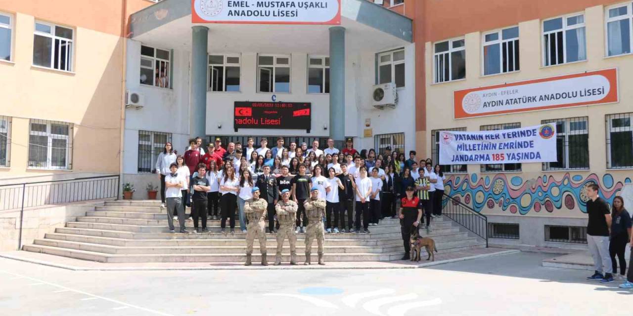 Aydın’da Jandarmanın Çalışmaları Lise Öğrencilerine Tanıtıldı